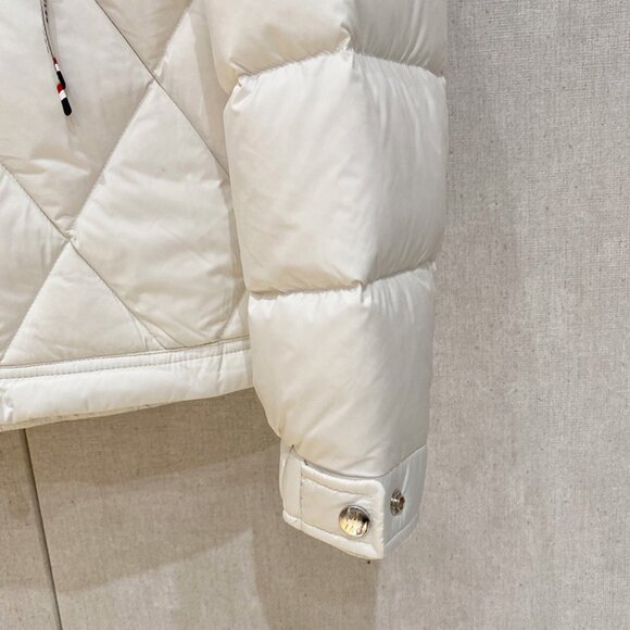 Moncler White Down Jacket - Picture 6 of 9